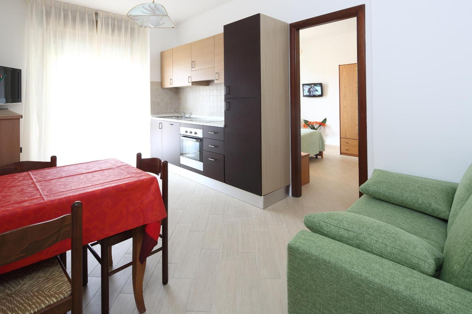דייבה מרינה Residence Hotel Kriss מראה חיצוני תמונה